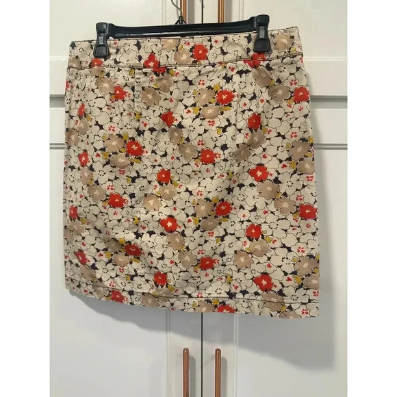 Women’s Loft Floral skirt size 6 100% cotton - Picture 1 of 4